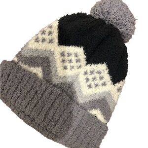Kids Chevron Pom-Pom Beanie - Black and Gray